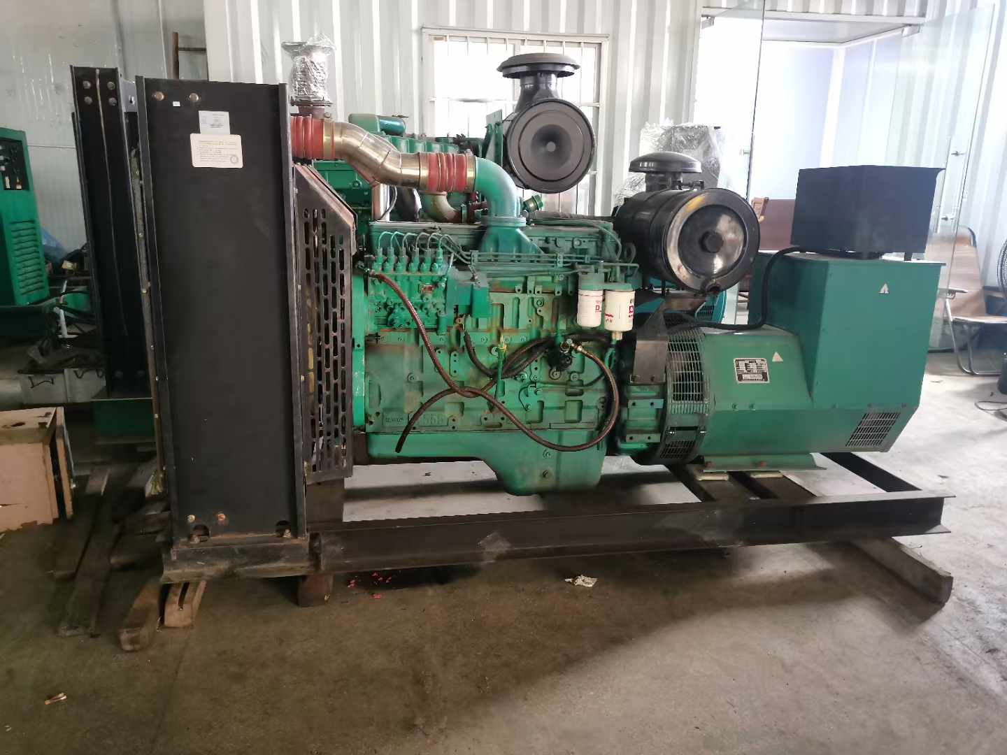 博山发电机租赁如何确定电缆的承载电流是否在安全范围内？