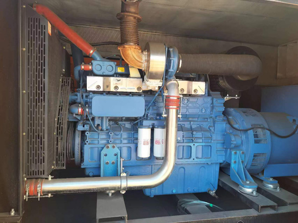 博山燃油消耗率与进气温度的具体关系是什么？